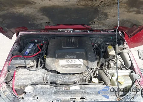 2013 Jeep Wrangler Unlimited Sahara from USA, damaged, VIN 1C4BJWEG4DL507602